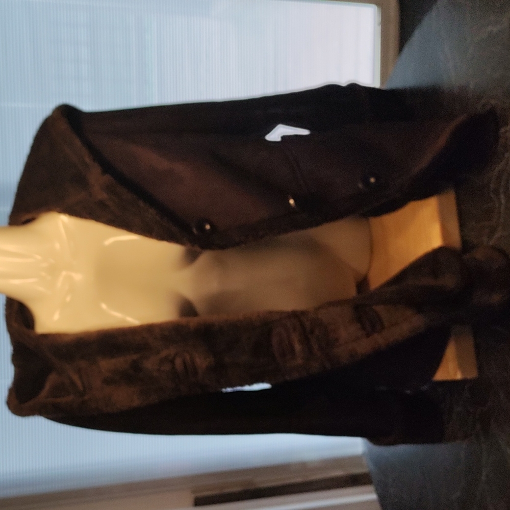 Details international jacket